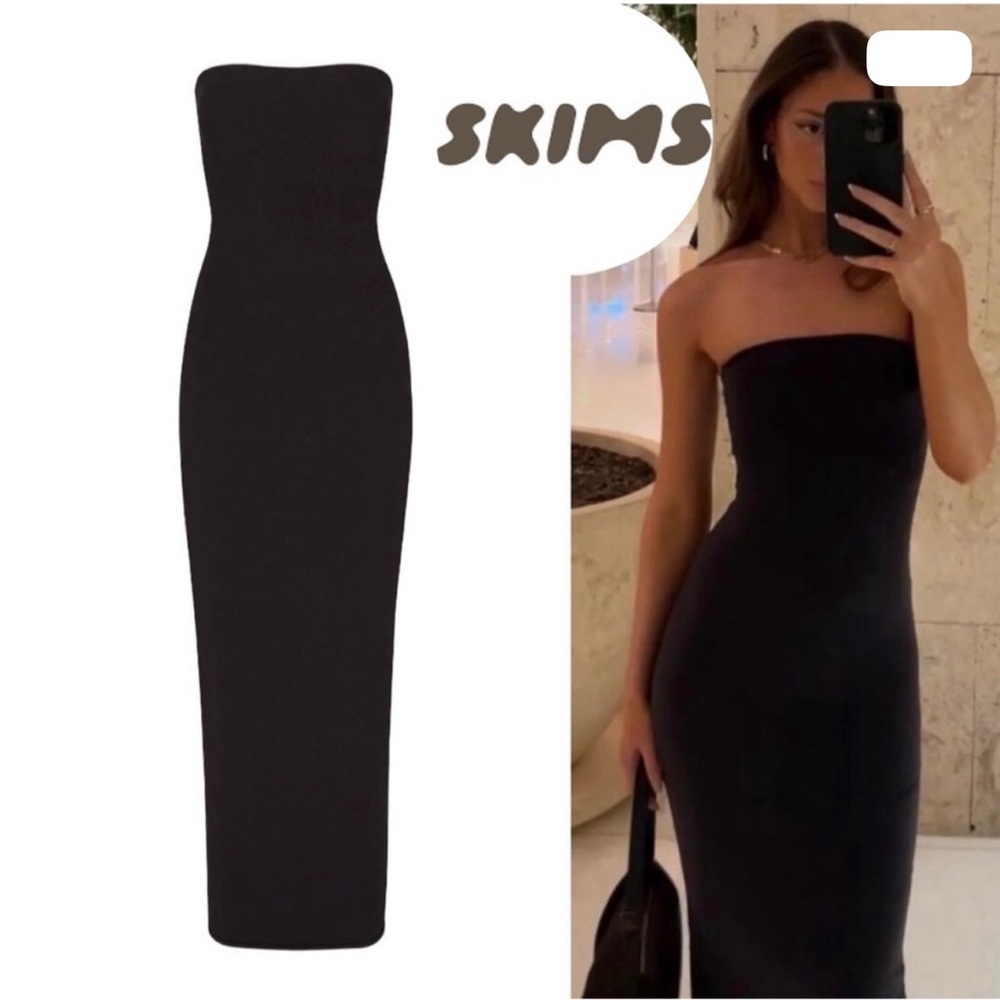 SOLD
SKIMS Soft Lounge tube Dress